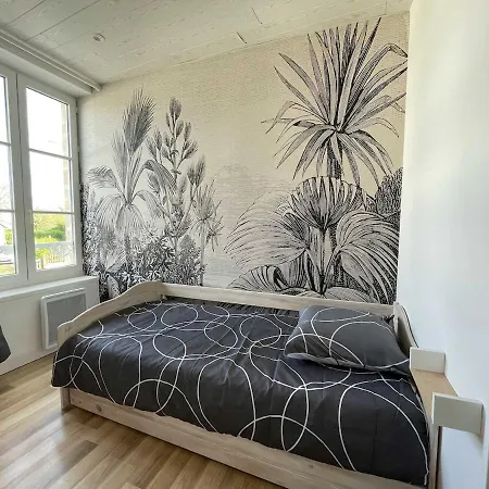Maison De En Pierres Feriehus